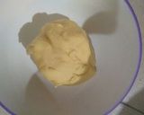 Foto langkah ke 2 dari resep Bolen Pisang Tanpa Korsvet.