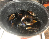 Foto del paso 1 de la receta: Mejillones al vapor
