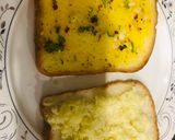 A picture of step 3 of Cheesy garlic bread.