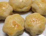 A picture of step 7 of Mini Sandwich Scones.
