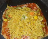 மேகி டபுள் பர்ஸ்ட் சீஸ் பீட்சா ரெசிபி ஸ்டேப் 7 புகைப்படம்