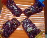 चुकंदर और नारियल की बर्फी (chukandar nariyal barfi recipe in hindi) रेसिपी चरण 3 फोटो