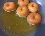 Foto langkah ke 8 dari resep Donat maizena.