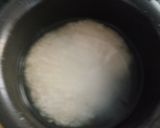 A picture of step 1 of Sprouted Methi Pulav.