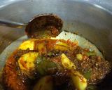 A picture of step 2 of Mutton Karahi akni.