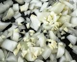 Foto del paso 1 de la receta: Potaje de judías pintas, espinacas y bacalao