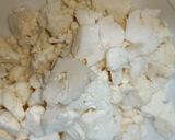 Foto del paso 3 de la receta Crema de coliflor, con langostinos y azafrán
