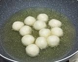 Foto langkah ke 4 dari resep Chapssal Doughnuts — 찹쌀도넛.