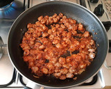 Foto del paso 5 de la receta: Macarrones con longaniza y especias pasta Laybe