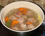 รูปขั้นตอนการทำที่ 4 ของ ต้มจืดเต้าหู้ หมูสับวุ้นเส้น