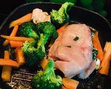A picture of step 5 of Stuffed chicken breast.