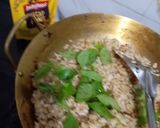 Foto langkah ke 4 dari resep Nasi Goreng Kemangi.