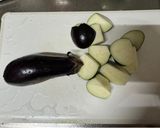 A picture of step 1 of Aubergine Miso Soup.