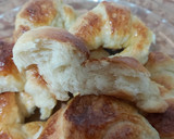 Foto del paso 6 de la receta: Medialunas de Manteca de Panadería
