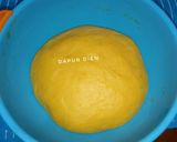 Foto langkah ke 4 dari resep Roti Goreng Labu Kuning.