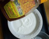 A picture of step 2 of Mango Yoghurt Parfait.