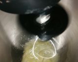 Une image de l'étape 1 de Meringues fantômes et citrouilles.
