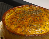 Foto langkah ke 9 dari resep Buttermilk Cheddar Premium Quiche.