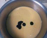 Foto langkah ke 5 dari resep Bolu Kukus Warna Warni.