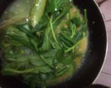 Foto langkah ke 2 dari resep Woku Daun Ginseng.