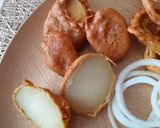 A picture of step 3 of Boiled potato pakora.