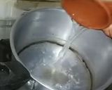 A picture of step 2 of Elaichi tea.