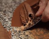 Tejszínes csokoládétorta recept fázis 10 fotója
