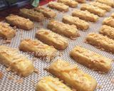 Foto langkah ke 4 dari resep Kaastengel ngeprul + ngeju.