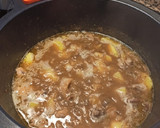 Foto del paso 6 de la receta: Calamares encebollados con patatas