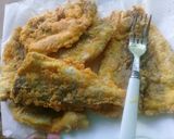A picture of step 4 of Fish with custard.