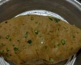 A picture of step 2 of Garlic thepla.