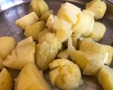 A picture of step 2 of Amarnath Leaves with Potato Curry.