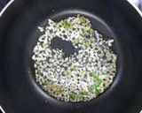 A picture of step 2 of Veg Manchow Soup.