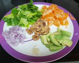 A picture of step 1 of Orange avocado salad.
