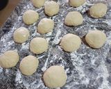 A picture of step 4 of Naan Bread.