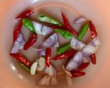 Foto langkah ke 5 dari resep Bobor wortel pucuk labu ikan asin.