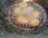 Foto langkah ke 3 dari resep Perkedel kelapa.