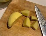 A picture of step 1 of Mashed Potatoes.