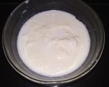 A picture of step 1 of Mowz bil-Laban (Banana Smoothie).
