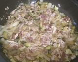 Foto del paso 2 de la receta: Croquetas de pollo y calabacín