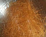 A picture of step 1 of Brown sphagetti.