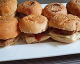 Pas rețetă Mini Burger pentru copii mofturoși 3 fotografie