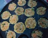 Foto langkah ke 4 dari resep Bola bola mie telur keju.