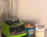 A picture of step 1 of Apple smoothie.