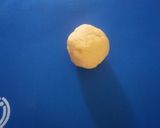 Foto langkah ke 3 dari resep Curry puff (karipap) pusing.