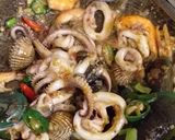 Foto langkah ke 6 dari resep Liwet Seafood.