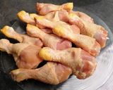Une image de l'étape 1 de Poulet karaage.