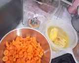 A picture of step 1 of Carrot and pineapple juice.