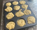 A picture of step 5 of Sponge vanilla muffins.