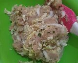 Foto langkah ke 1 dari resep Sawi Gulung isi Ayam.
